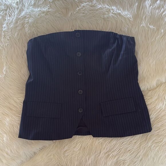 Pin striped blazer strapless top - Picture 3 of 5
